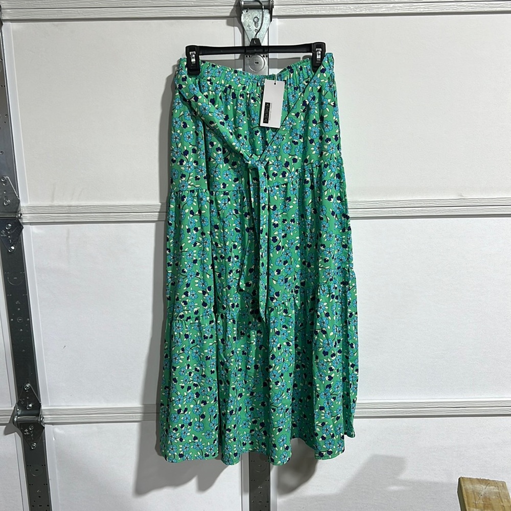 DoRose tiered skirt
